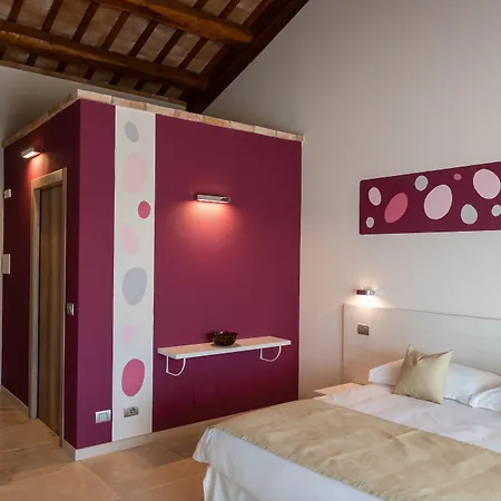 I Boschetti Bed & Breakfast 4*