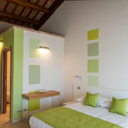 I Boschetti Bed & Breakfast 4*